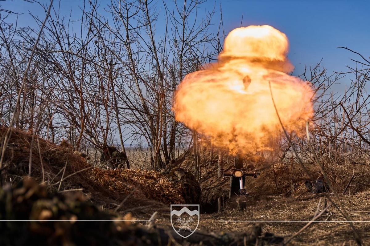 Експерт оцінив можливий російський наступ у травні-червні / фото 10 окрема гірсько-штурмова бригада "Едельвейс" Експерт оцінив можливий російський наступ у травні-червні / фото 10 окрема гірсько-штурмова бригада "Едельвейс"