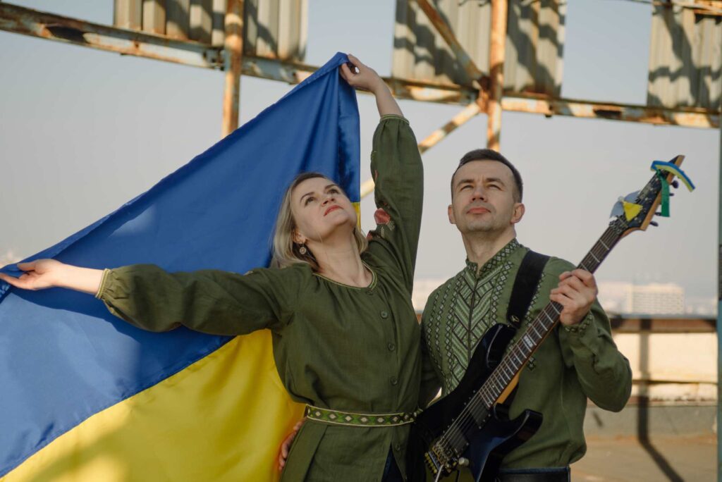 Гурт "ТамДеМи" презентує легкий поп-сингл з гітарним шармом "Я Нестримна"