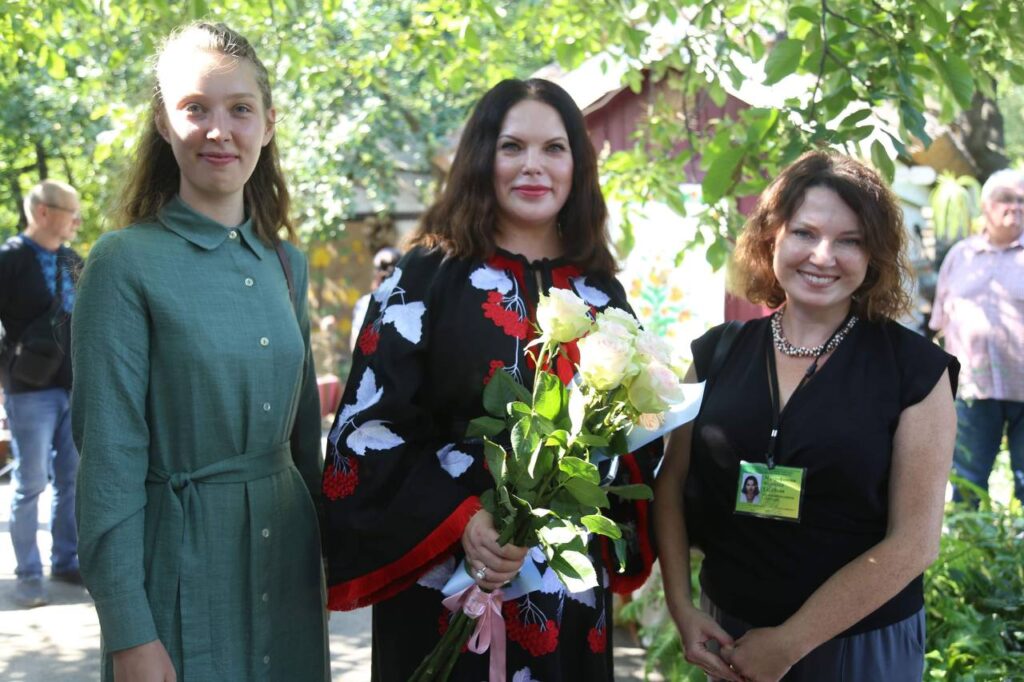 відбулося відкриття виставки «Межигір'я — портал тисячолітньої історії України»