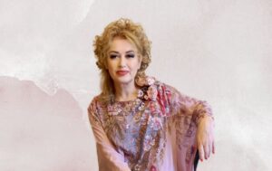 Про Ольгу Угнівенко