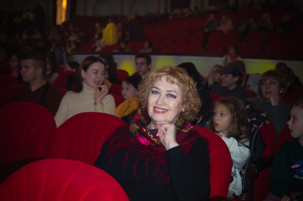 Ольга Угнівенко,лауреатка національної премії “Скарб нації”, відвідала цьогорічну церемонію нагородження