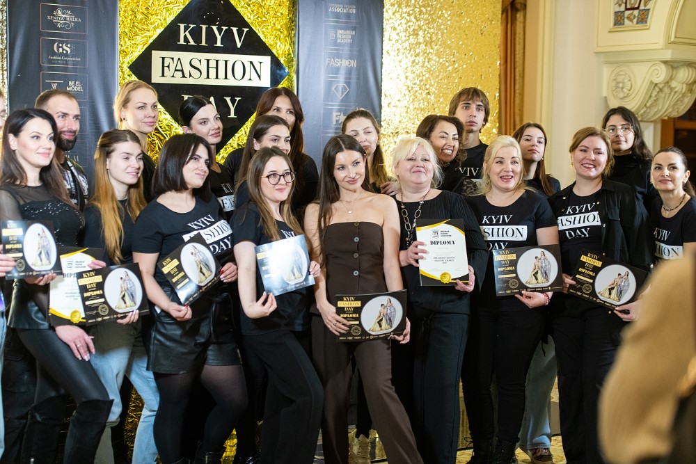 Найголовніша подія 2024 року: 23 грудня відбувся Kyiv Fashion Day за підтримки Ukrainian Fashion Association 