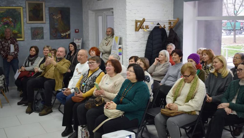 Такі практичні і стильні глечики