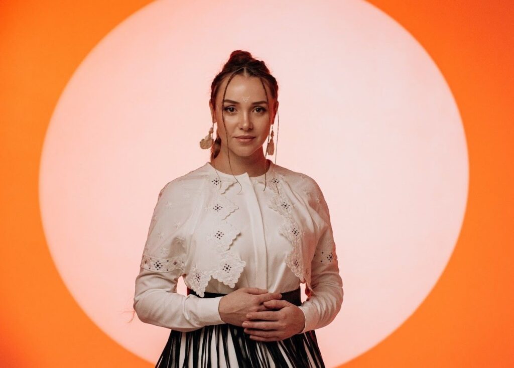 SANNA презентує “Ліщину” – пісню про любов, втрату і боротьбу