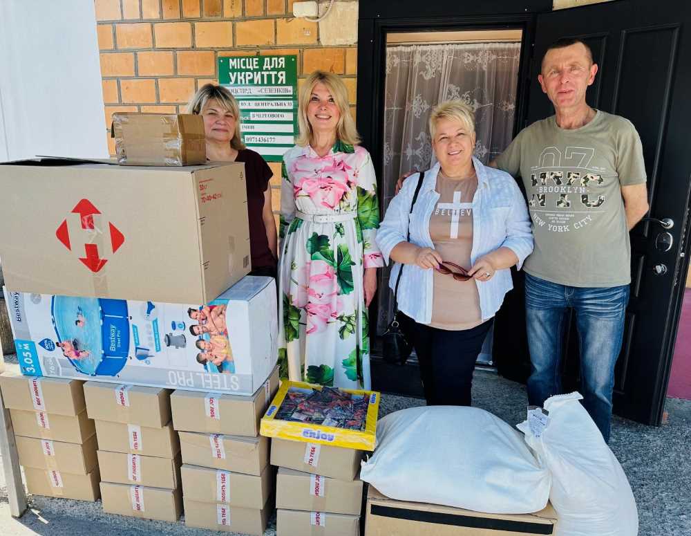 Добро в дії: Міжнародний жіночий рух «За сімейні цінності» та Центр міжнародних відносин підтримали дітей з Центру «Сезенків»