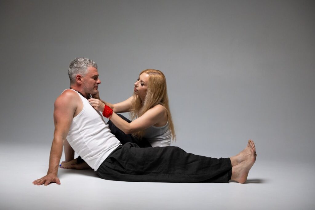 Тоня Матвієнко представила кліп «Блискавка» - емоційну музичну історію за участю Арсена Мірзояна