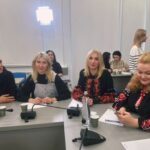 Голова Міжнародний жіночий рух "За сімейні цінності" Наталія Федорчук традиційно долучилася до написання Радіодиктанту національної єдності