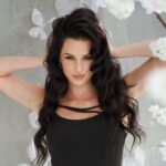 “Батьки” — щира сповідь Вікі Роуз у пісні, що обіймає серце