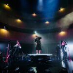 MONATIK «Вічно танцююча людина»: онлайн-прем’єра унікального концерту з «Українського Дому» на MEGOGO