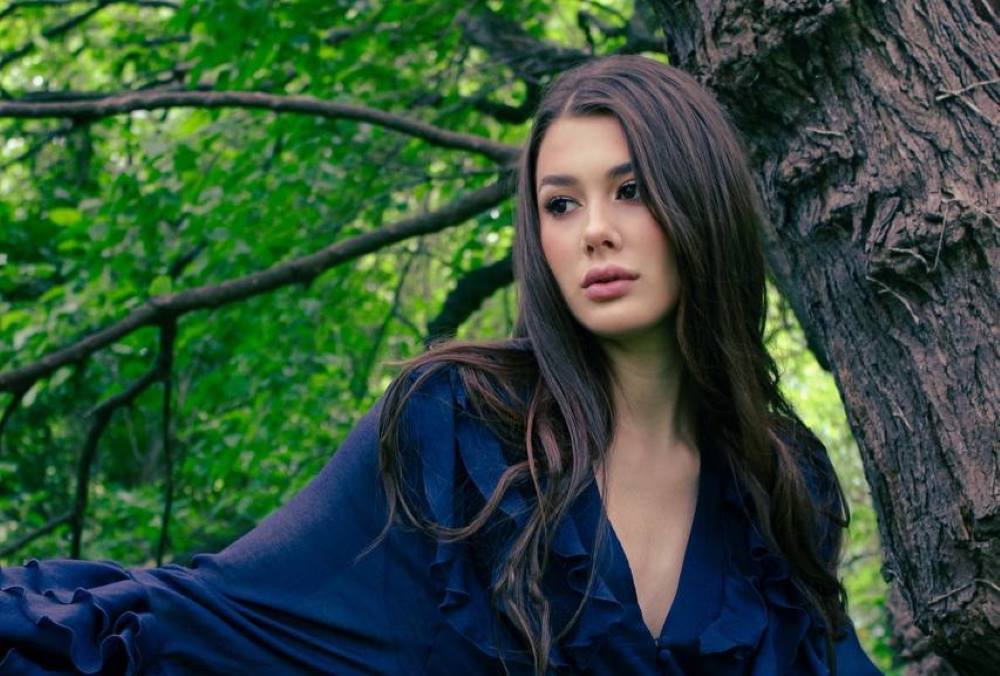 Жіноча сила у музиці Black Swan: як творчість може стати підтримкою