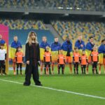 Софія Нерсесян виконала Гімн України перед дербі “Шахтар” – “Динамо”