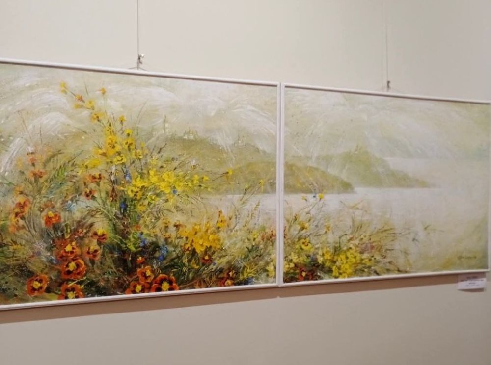 Ангели над містом: у Музеї Гетьманства відкрилася колективна виставка живопису на підтримку відновлення музею