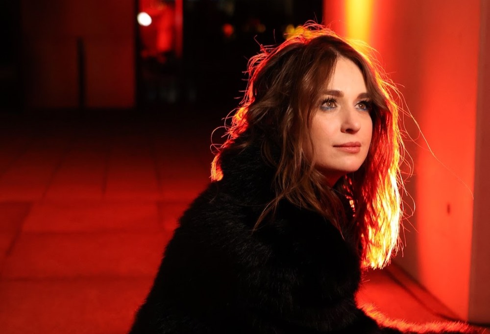 Українська співачка Marins презентує нову пісню «Мої очі»