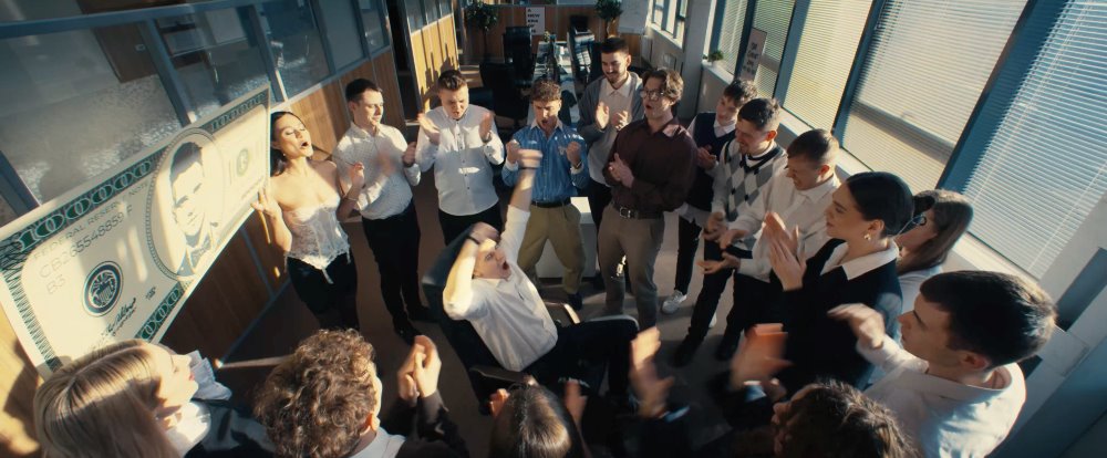 Презентовано тизер фільму «Скамер»: історія братів, що обирають між легкими грошима та правильним шляхом