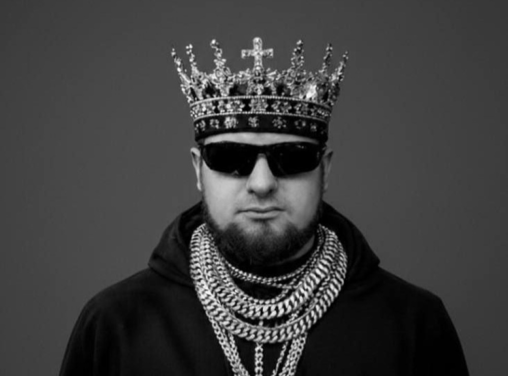 Apachi - молодий діджей та мейкер з Львівщини, який наполегливо йде до своєї мрії