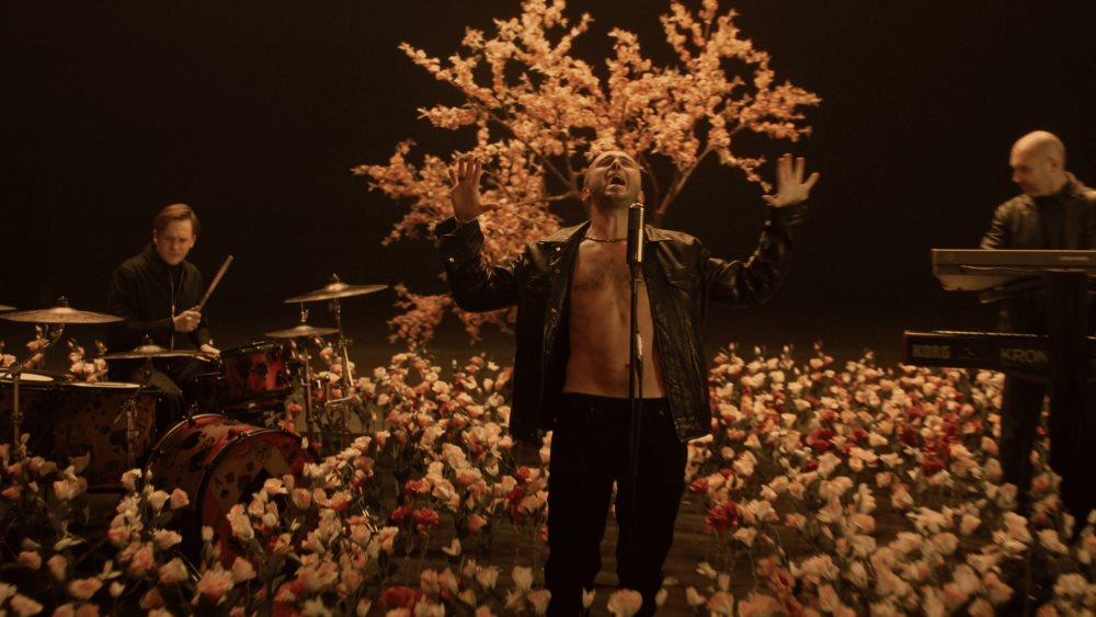 Гурт АНТИТІЛА та Andi Vax презентують клубний ремікс "Відколи"