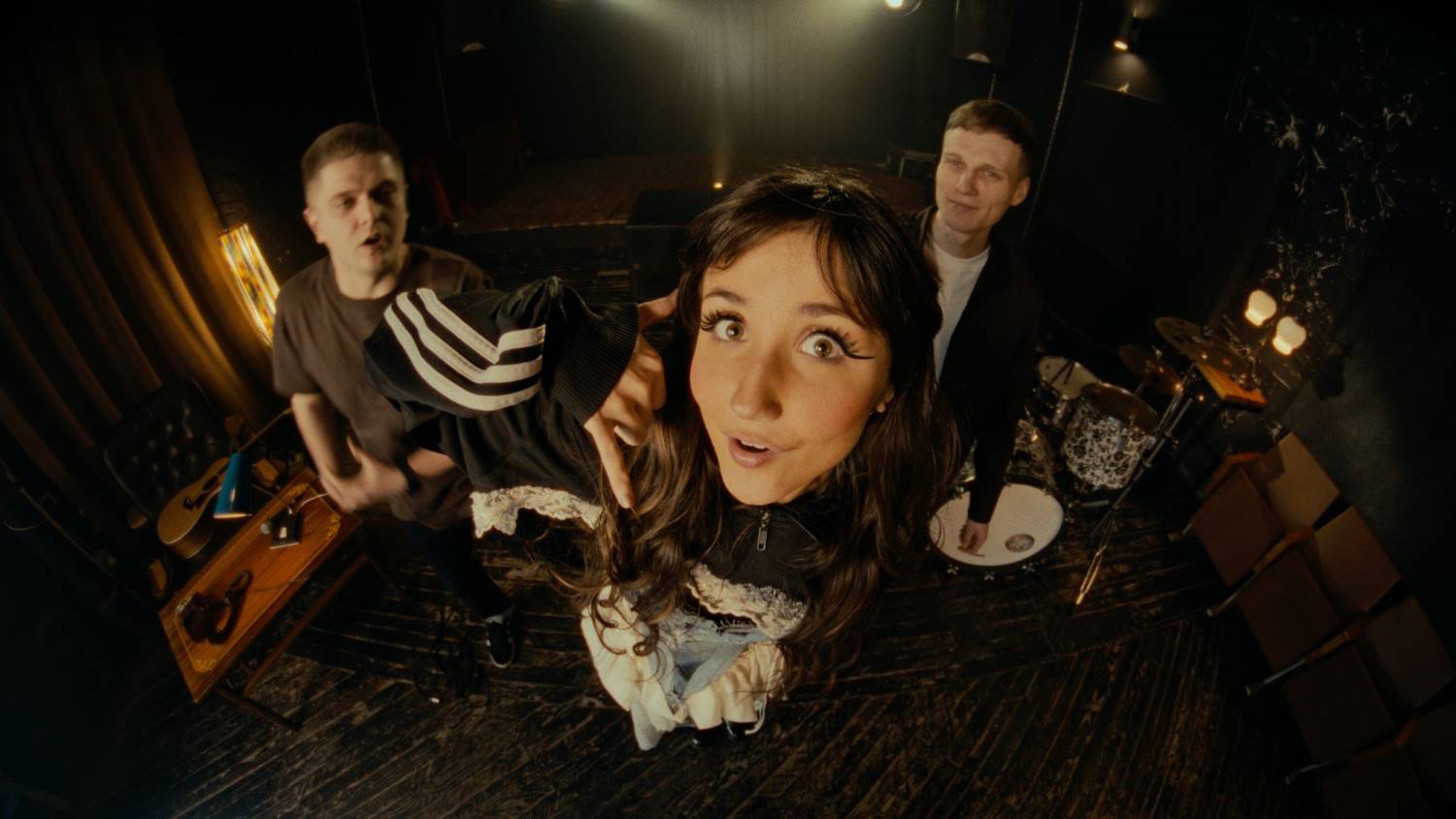 VICTORIA NIRO представила хіт «Ало, це хто?» та анонсувала масштабний тур Україною