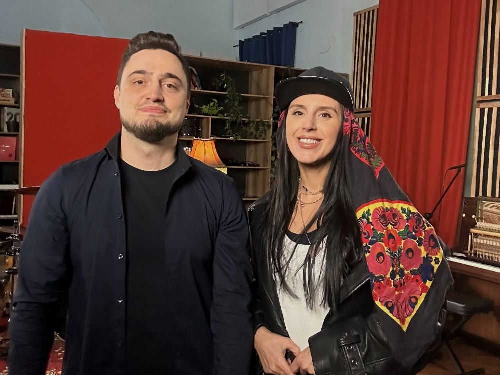 Кримськотатарська рок-колаборація: Shatur-Gudur та Jamala презентують спільний трек про київські світанки