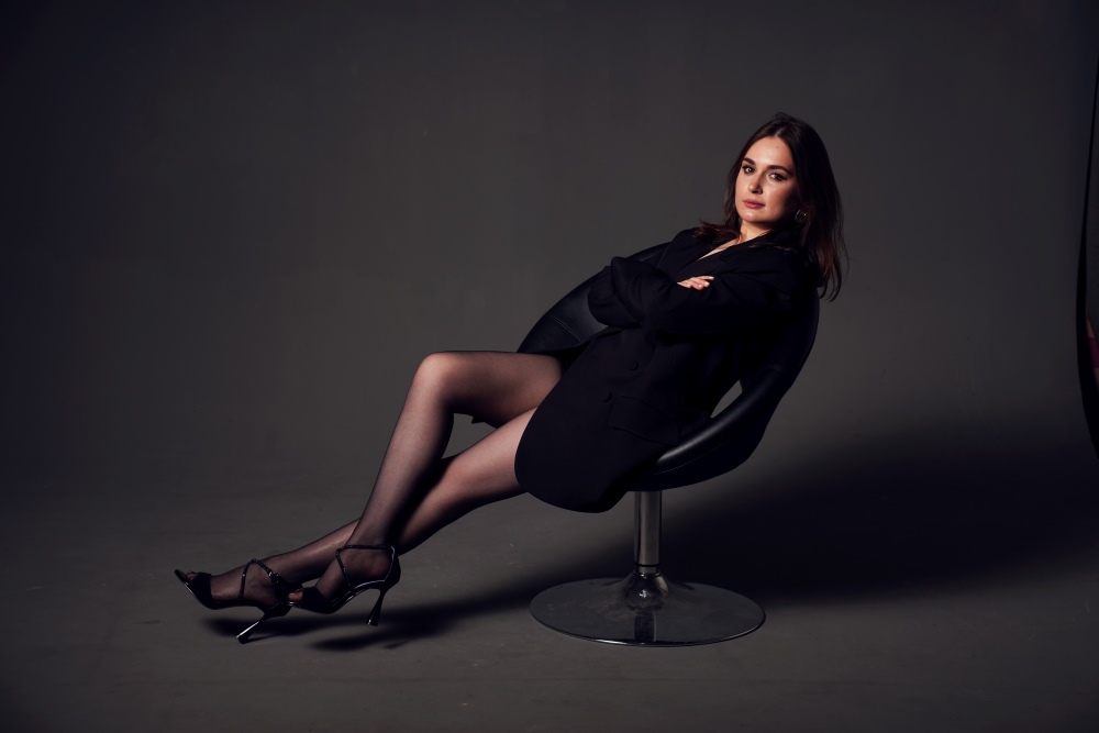 Українська співачка Marins презентує нову пісню «Твоя»