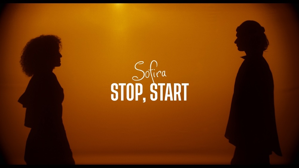 Коли ритм говорить замість слів: співачка Sofira випускає “Stop, Start”