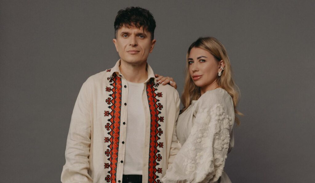 Анатолій Анатоліч і Юла долучилися до фотопроєкту Varenyky Fashion до Дня вишиванки