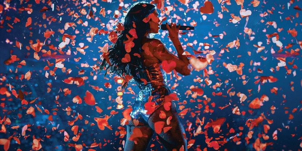 Dua Lipa випустить концертний альбом і фільм «Live From Mexico»