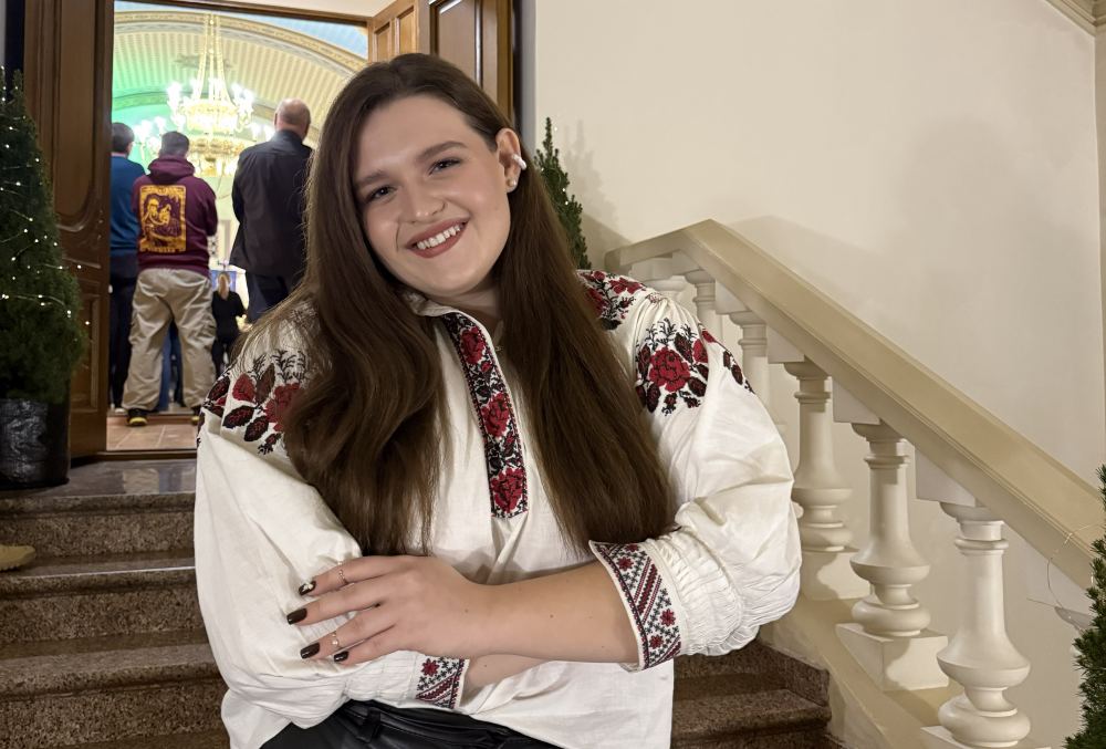 співачка iSKra розповіла про 110-річну вишиванку прабабусі, яку родина передає через покоління