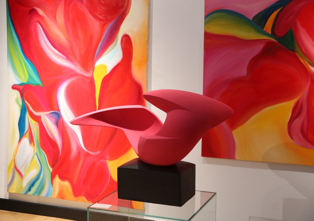 INDEPENDENT - більше, ніж скульптура: Art Ukraine Gallery презентувала нову виставку українського мистецтва