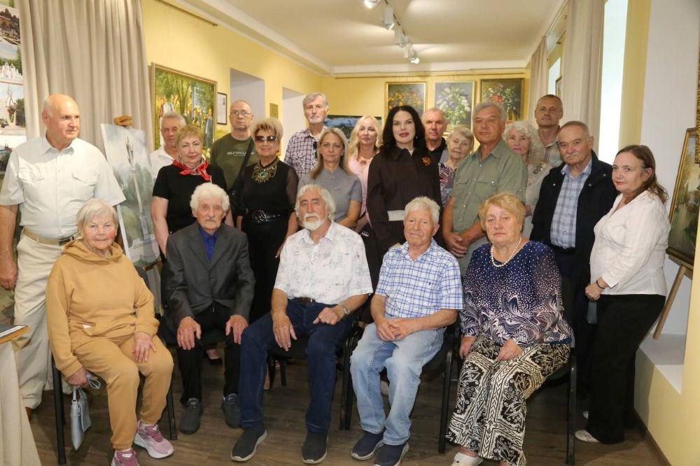80 років митцю: у Вишгороді відкрили виставку живопису Василя Климика «Витоки натхнення»