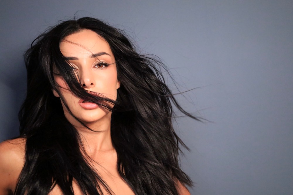 ZLATA OGNEVICH представила новий англомовний сингл